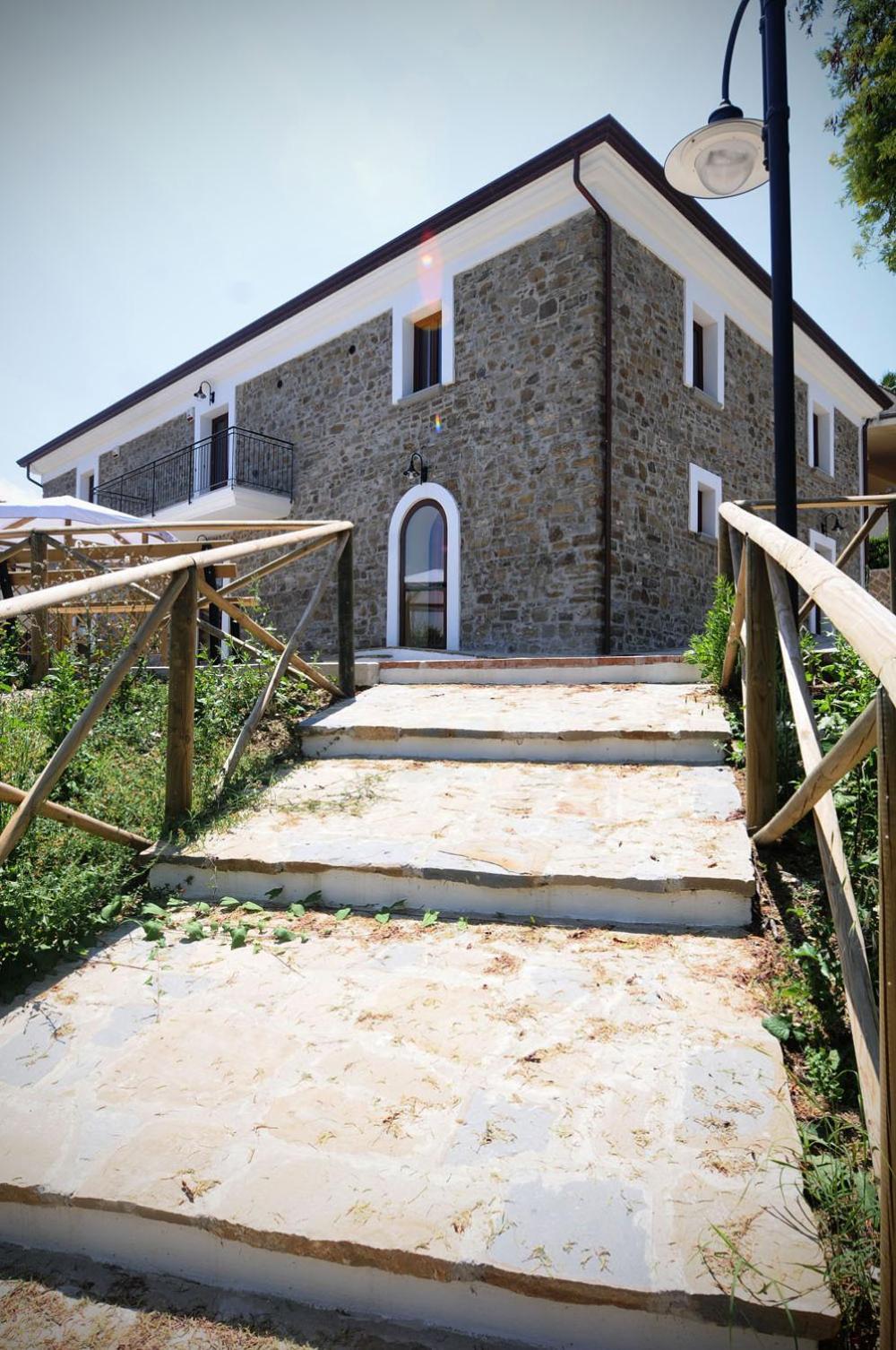 Antico Casale - Camere Con Angolo Cottura アグローポリ エクステリア 写真